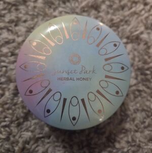 Herbal Honey Candle Tin